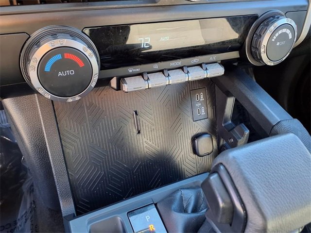 Used 2024 Toyota Tacoma TRD Off-Road image 21