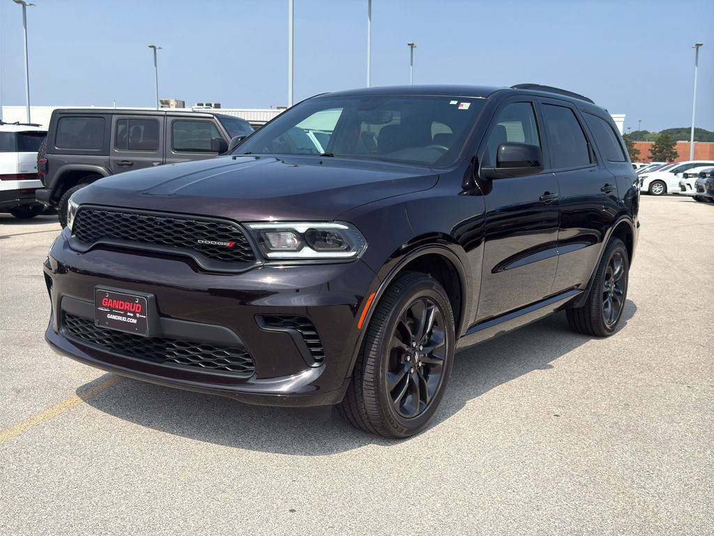 Used 2025 Dodge Durango GT w/ Blacktop Package AWD/4WD image 2