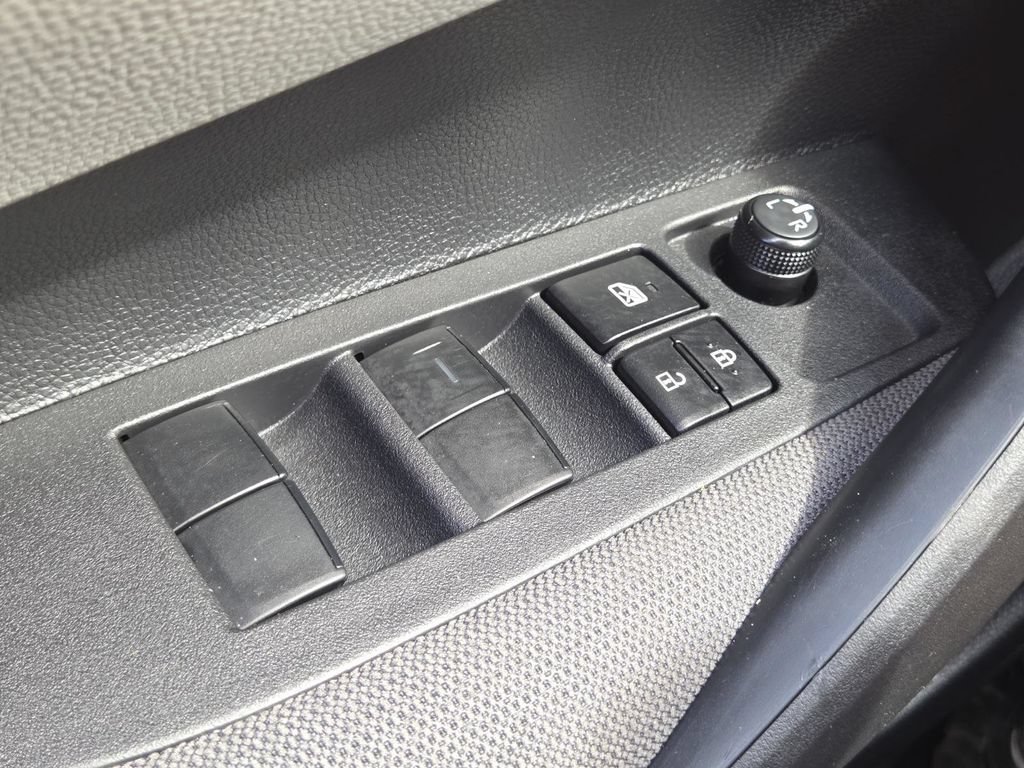 Used 2025 Toyota Corolla LE w/ Convenience Package FWD image 21