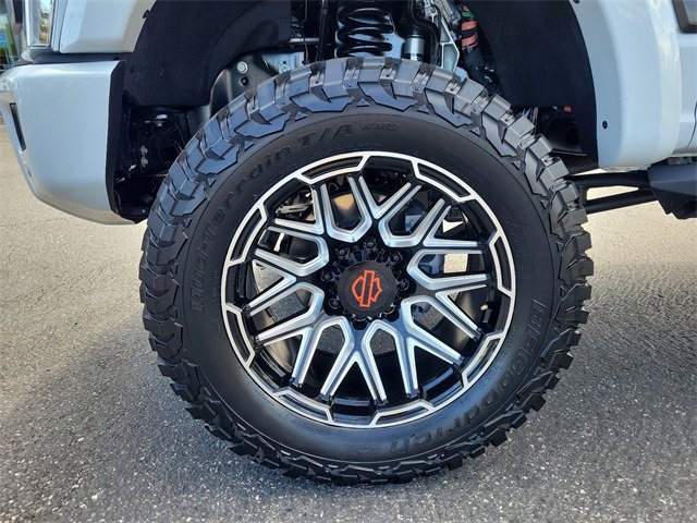 New 2025 Ford F250 Lariat w/ Lariat Ultimate Package image 17