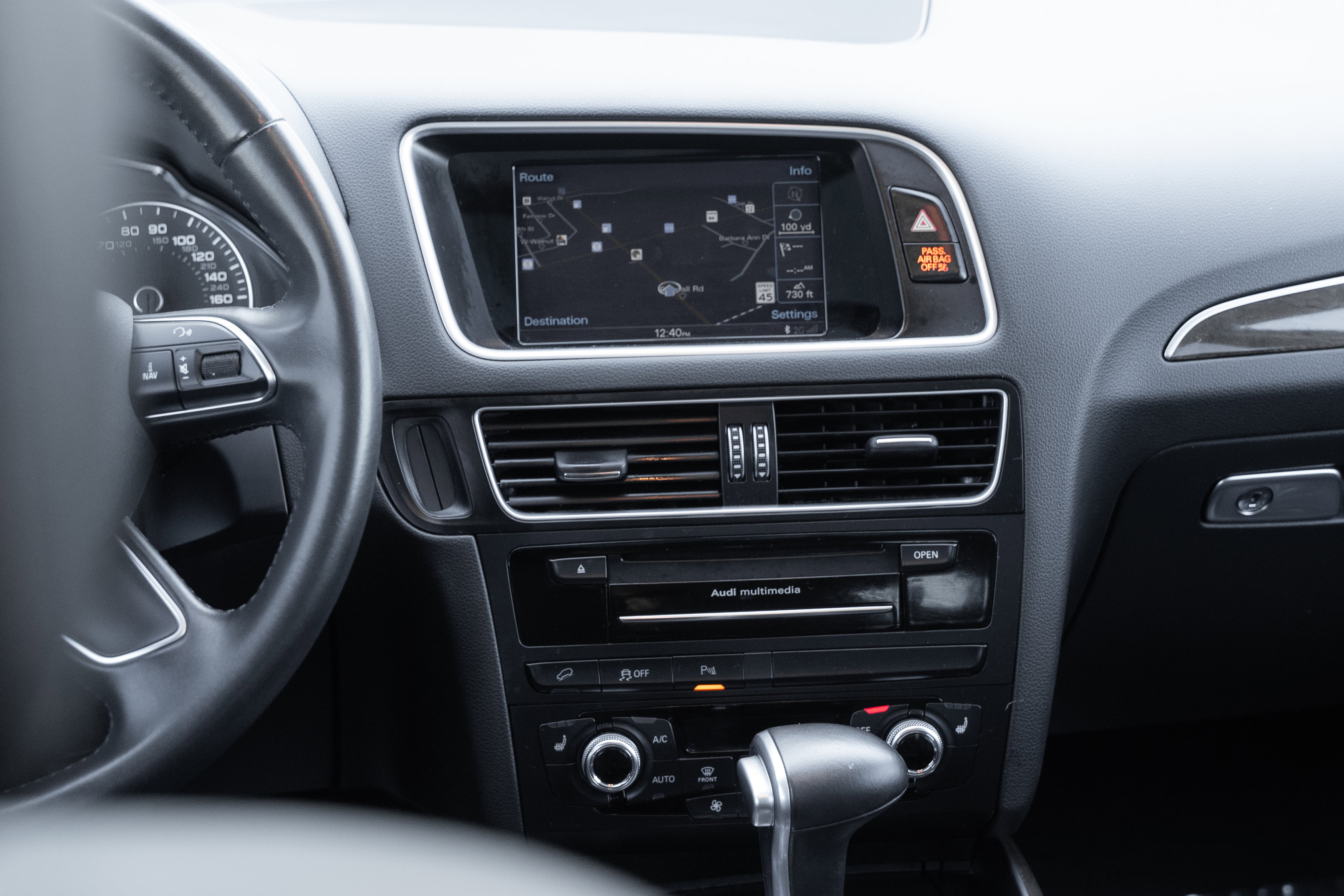 Used 2016 Audi Q5 2.0T Premium Plus w/ Technology Package image 12