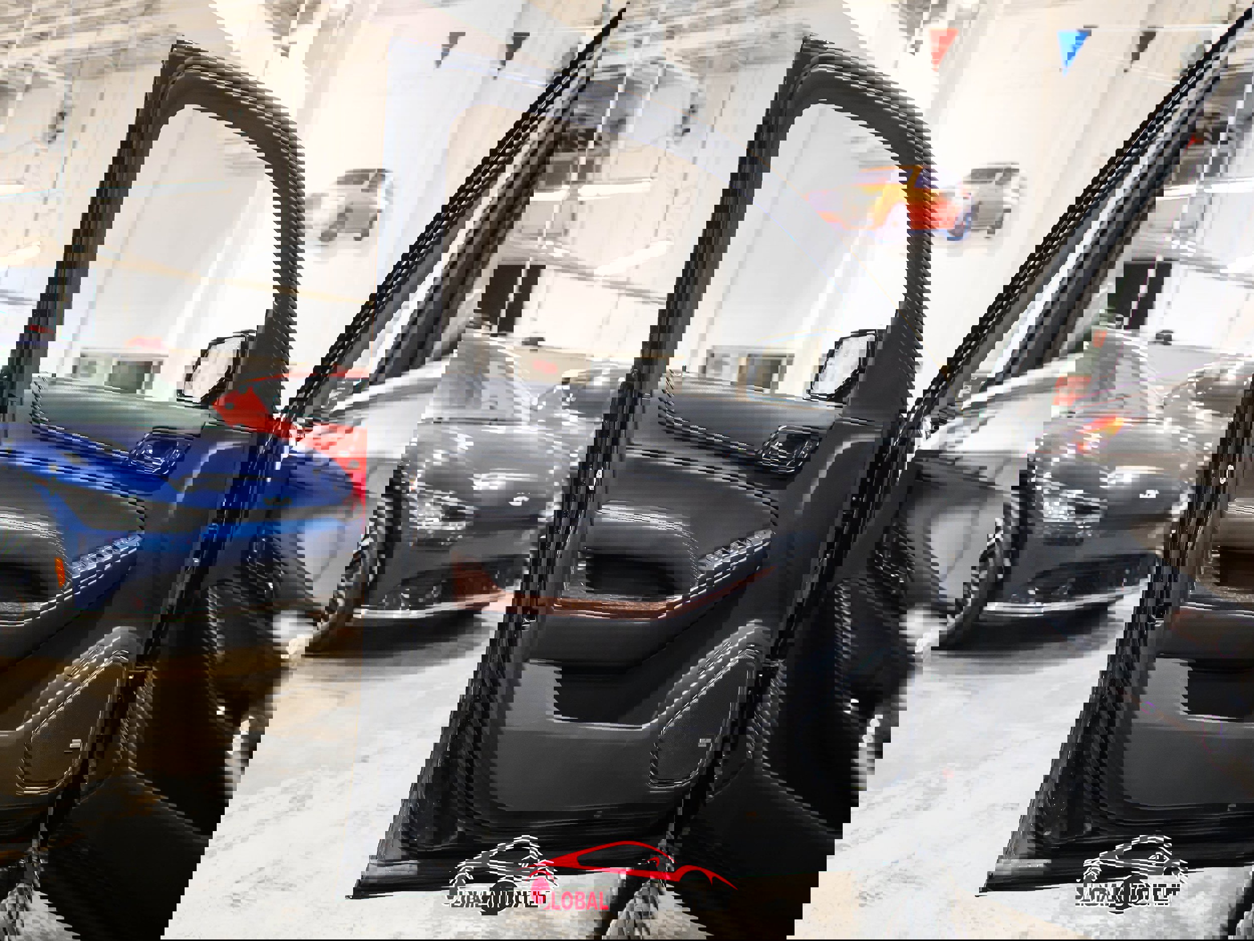 Used 2019 GMC Yukon XL SLT w/ Premium Edition image 43