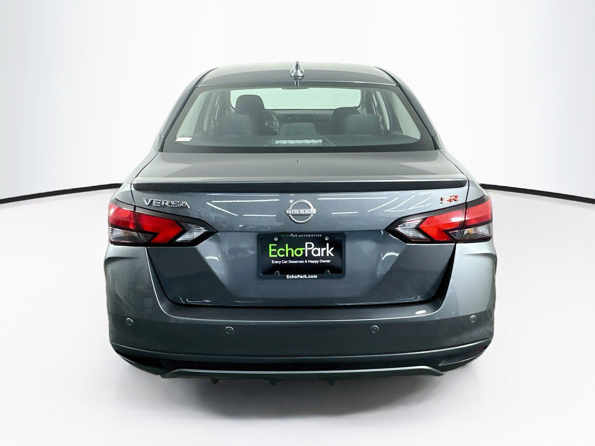 Used 2025 Nissan Versa SR w/ Trunk Package FWD image 7