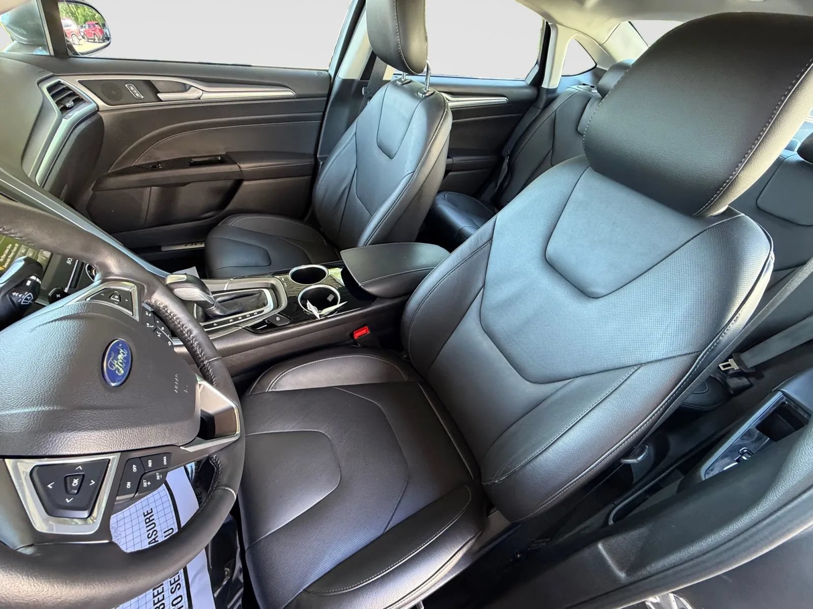 Used 2013 Ford Fusion Titanium w/ Titanium Driver Assist Pkg AWD/4WD image 13