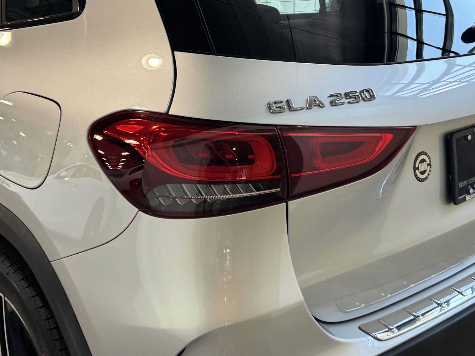 Certified 2021 Mercedes-Benz GLA 250 4MATIC image 8