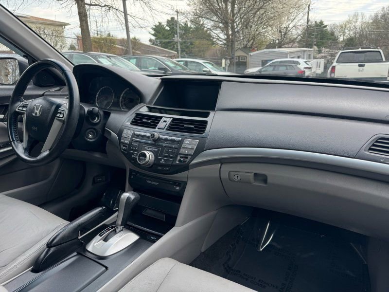 Used 2010 Honda Accord EX-L image 14