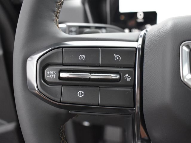 Used 2026 GMC Terrain AT4 w/ LPO, Floor Liner Package AWD/4WD image 15