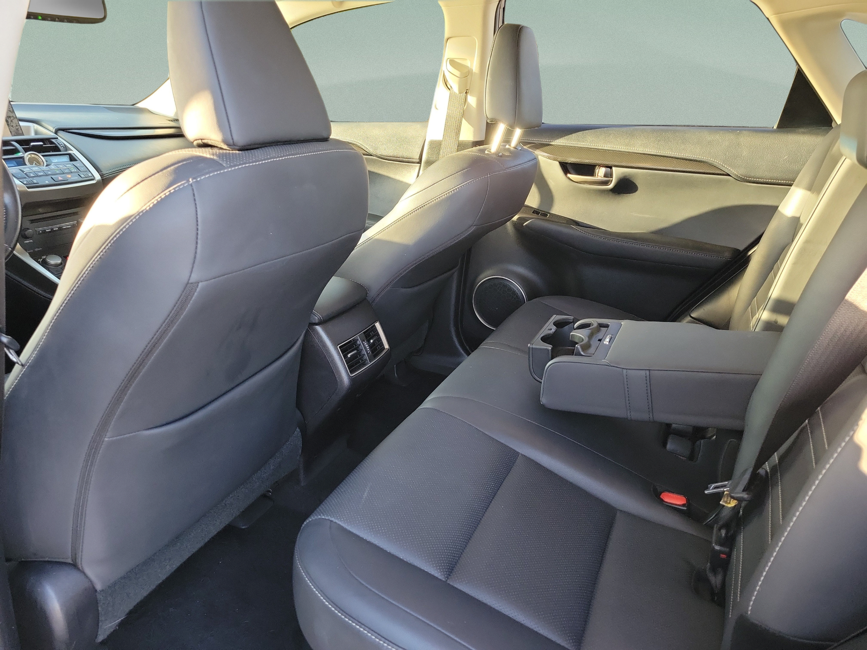 Used 2016 Lexus NX 200t FWD w/ Premium Package image 6
