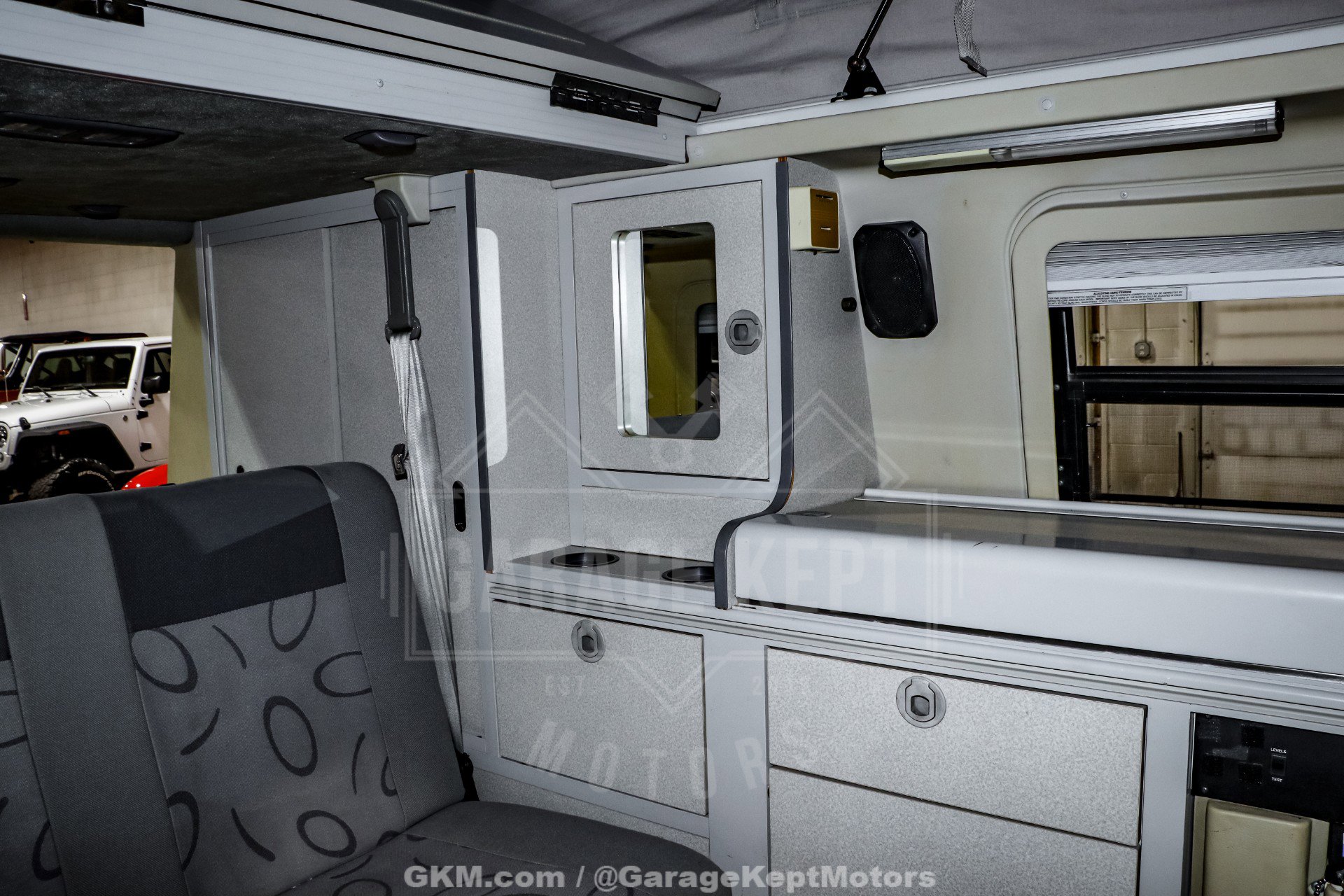 Used 2003 Volkswagen Eurovan MV image 83