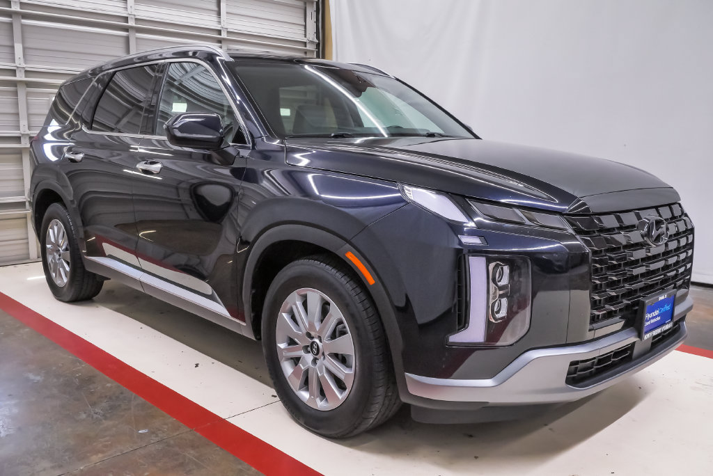 Certified 2025 Hyundai Palisade SEL AWD/4WD image 5