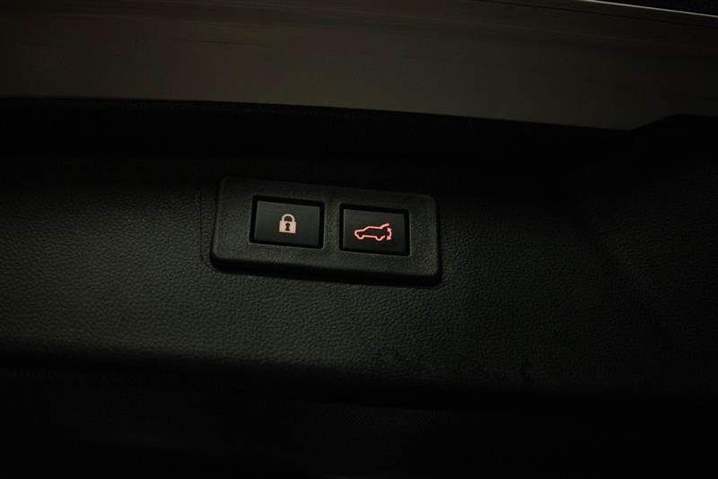 Used 2025 Subaru Outback Premium AWD/4WD image 8