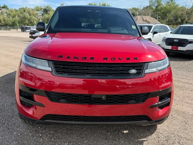 Used 2025 Land Rover Range Rover Sport SE AWD/4WD image 8