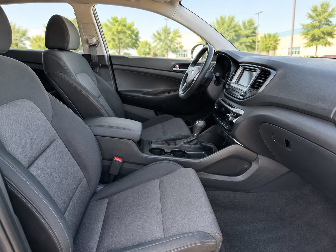 Used 2017 Hyundai Tucson SE w/ SE Popular Package 02 FWD image 9