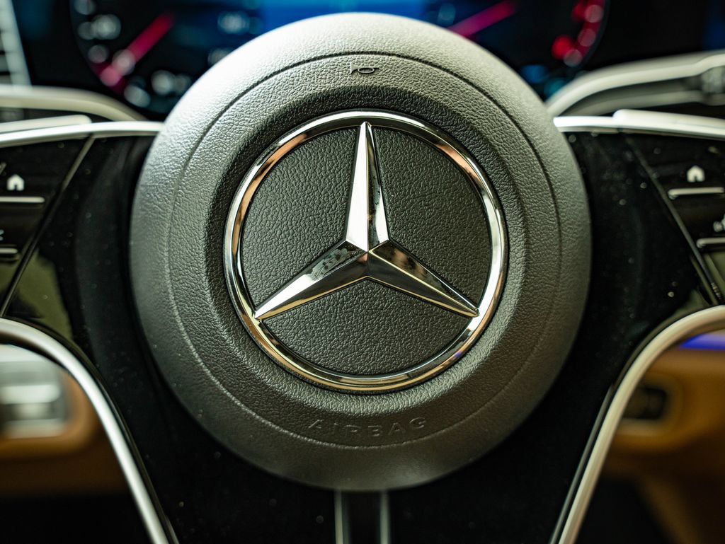 New 2026 Mercedes-Benz GLS 450 4MATIC image 31