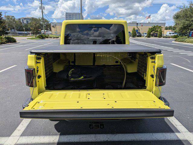 Certified 2024 Jeep Gladiator Sport AWD/4WD image 12