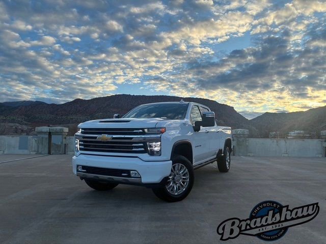 Used 2022 Chevrolet Silverado 2500 High Country image 1