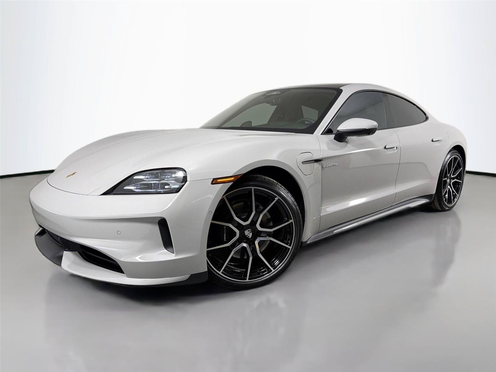 Certified 2026 Porsche Taycan RWD image 1