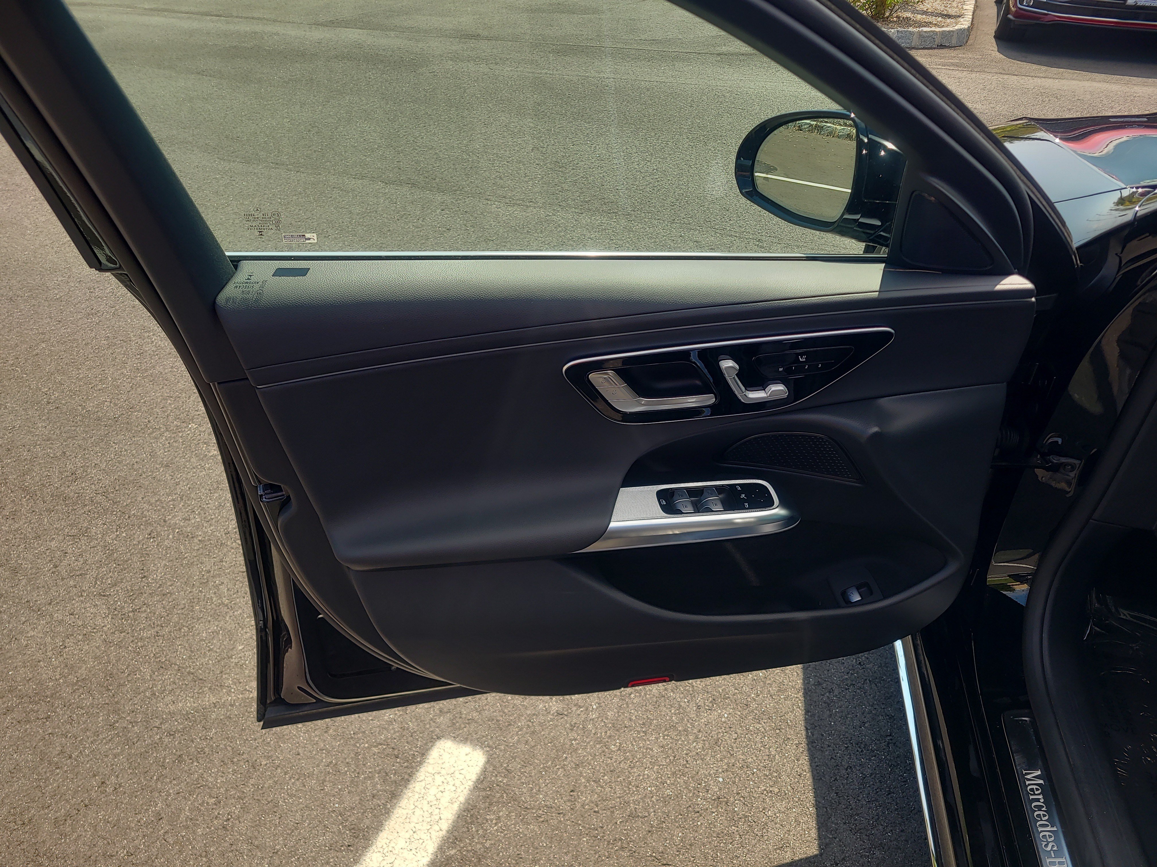 Used 2026 Mercedes-Benz E 350 4MATIC Sedan image 14