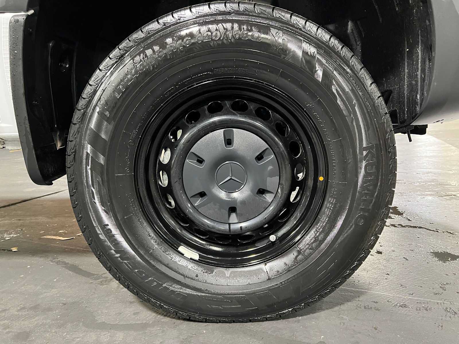 New 2025 Mercedes-Benz Sprinter 2500 image 9