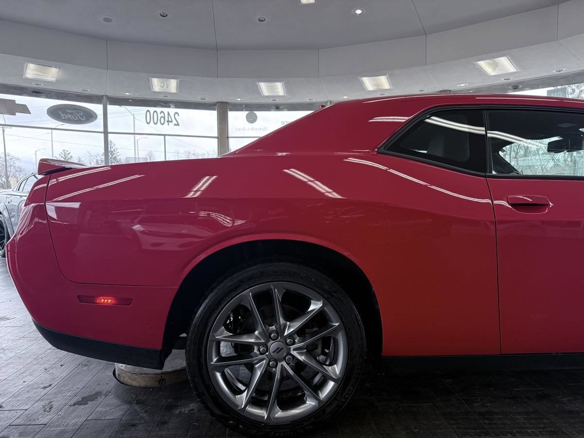 Used 2021 Dodge Challenger GT w/ Plus Package image 8