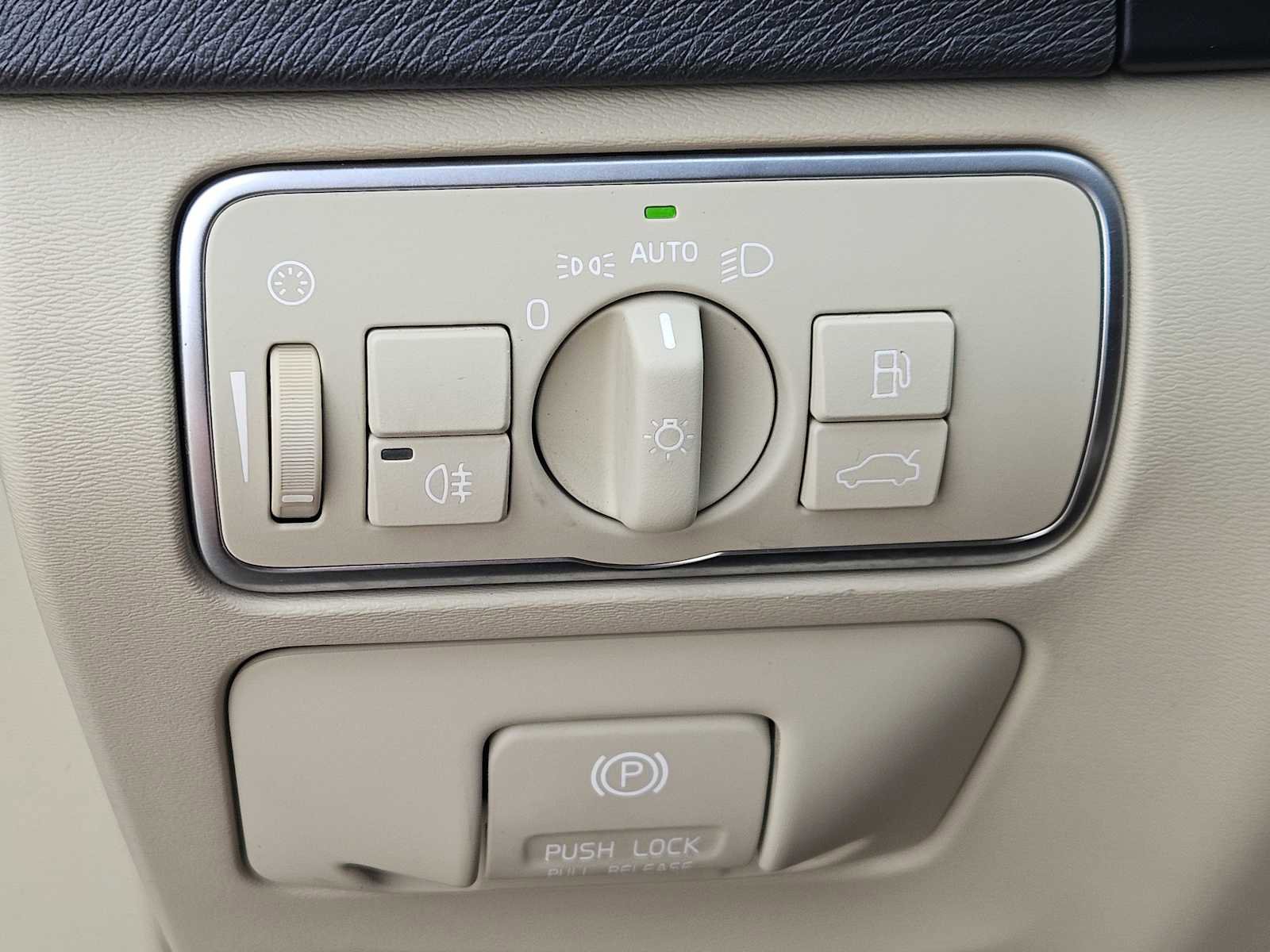 Used 2015 Volvo S60 T5 Premier image 20