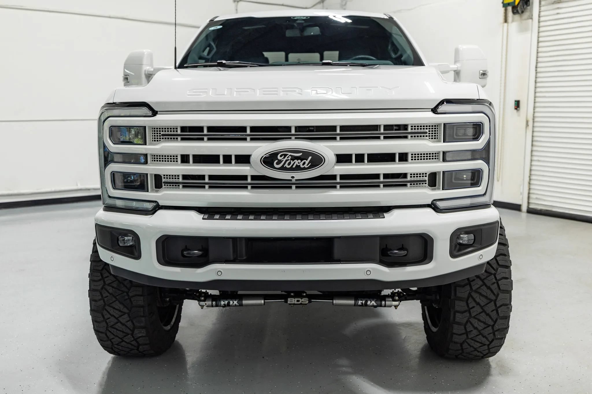 Used 2025 Ford F250 Platinum AWD/4WD image 3