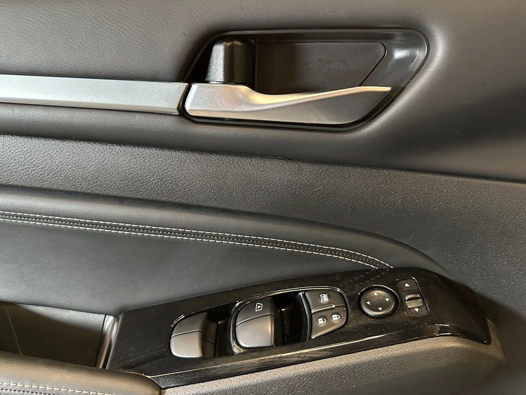 Used 2023 Nissan Altima 2.5 SL image 19