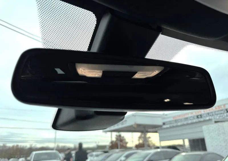 Used 2018 Ford Explorer Platinum image 42