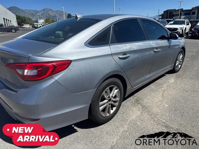 Used 2017 Hyundai Sonata SE FWD image 4