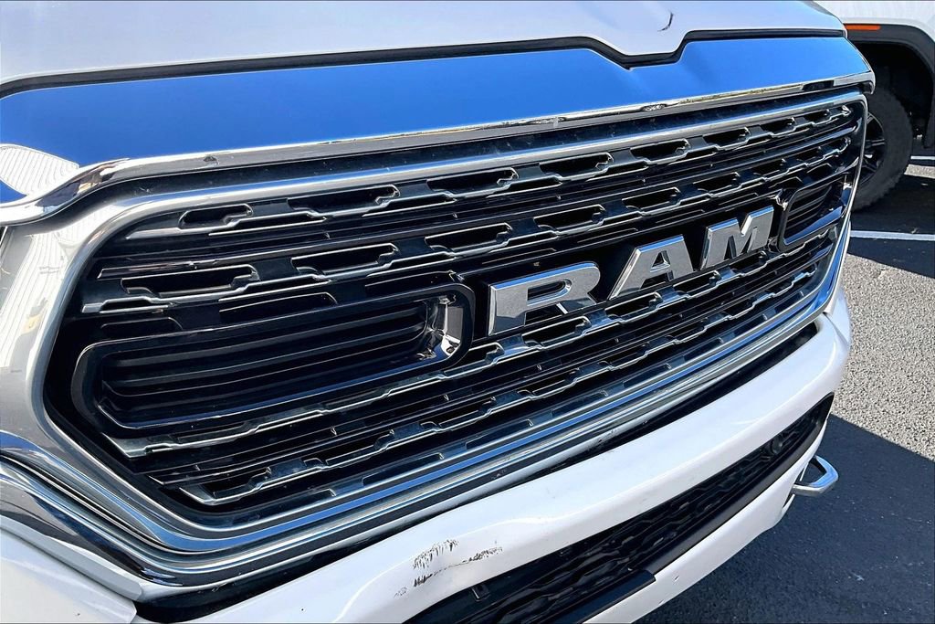 Used 2022 RAM 1500 Limited w/ Body-Colour Bumper Group image 31