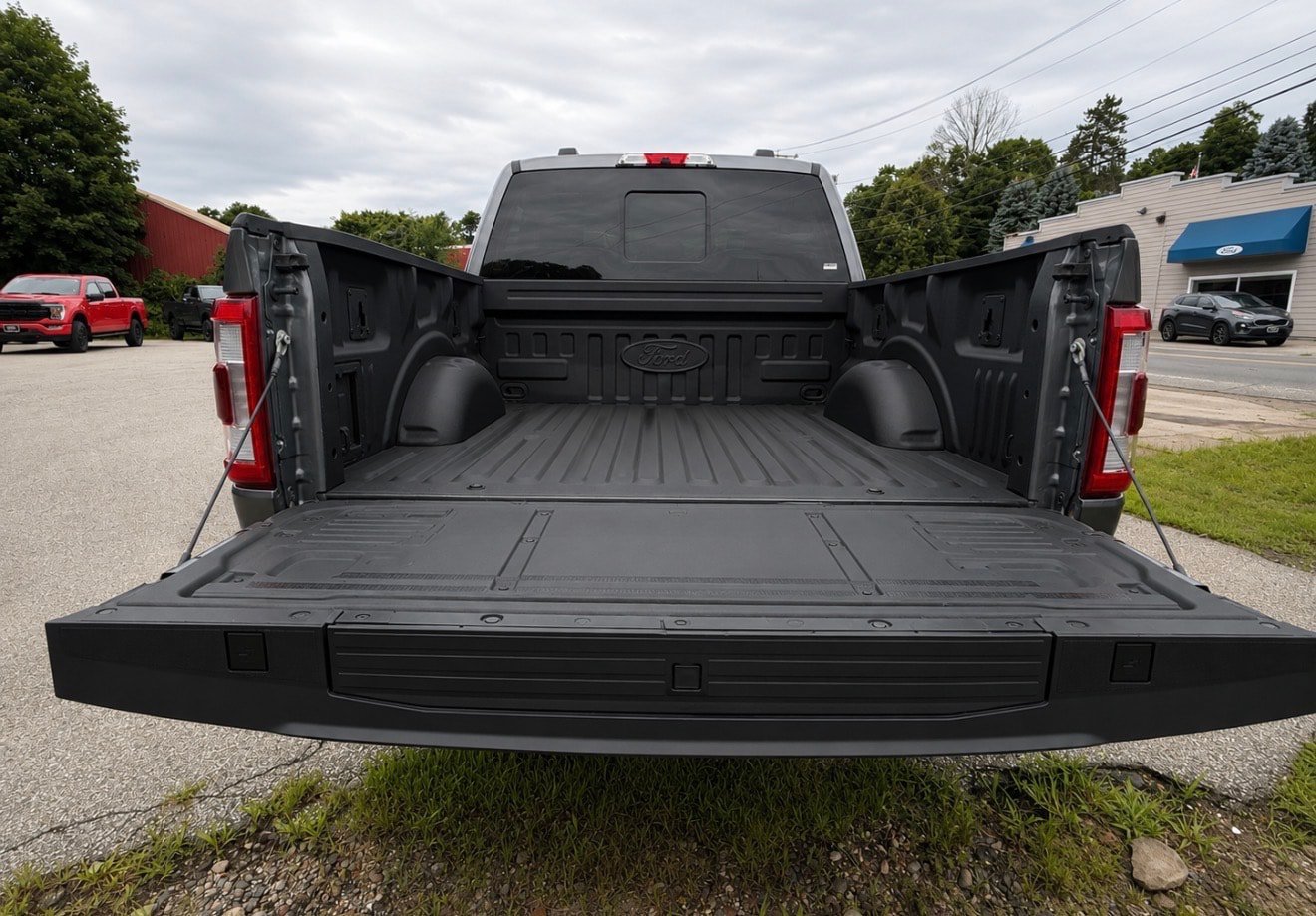 Used 2022 Ford F150 Lariat AWD/4WD image 14