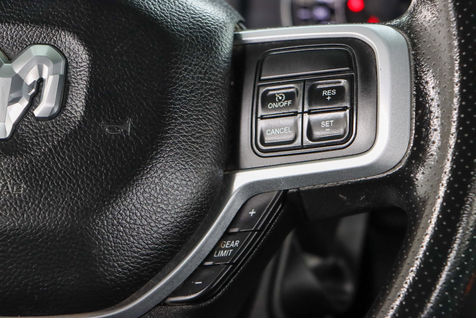 Used 2022 RAM 2500 Big Horn w/ Cold Weather Group image 14