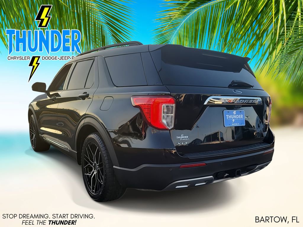 Used 2021 Ford Explorer XLT w/ Equipment Group 202A image 3