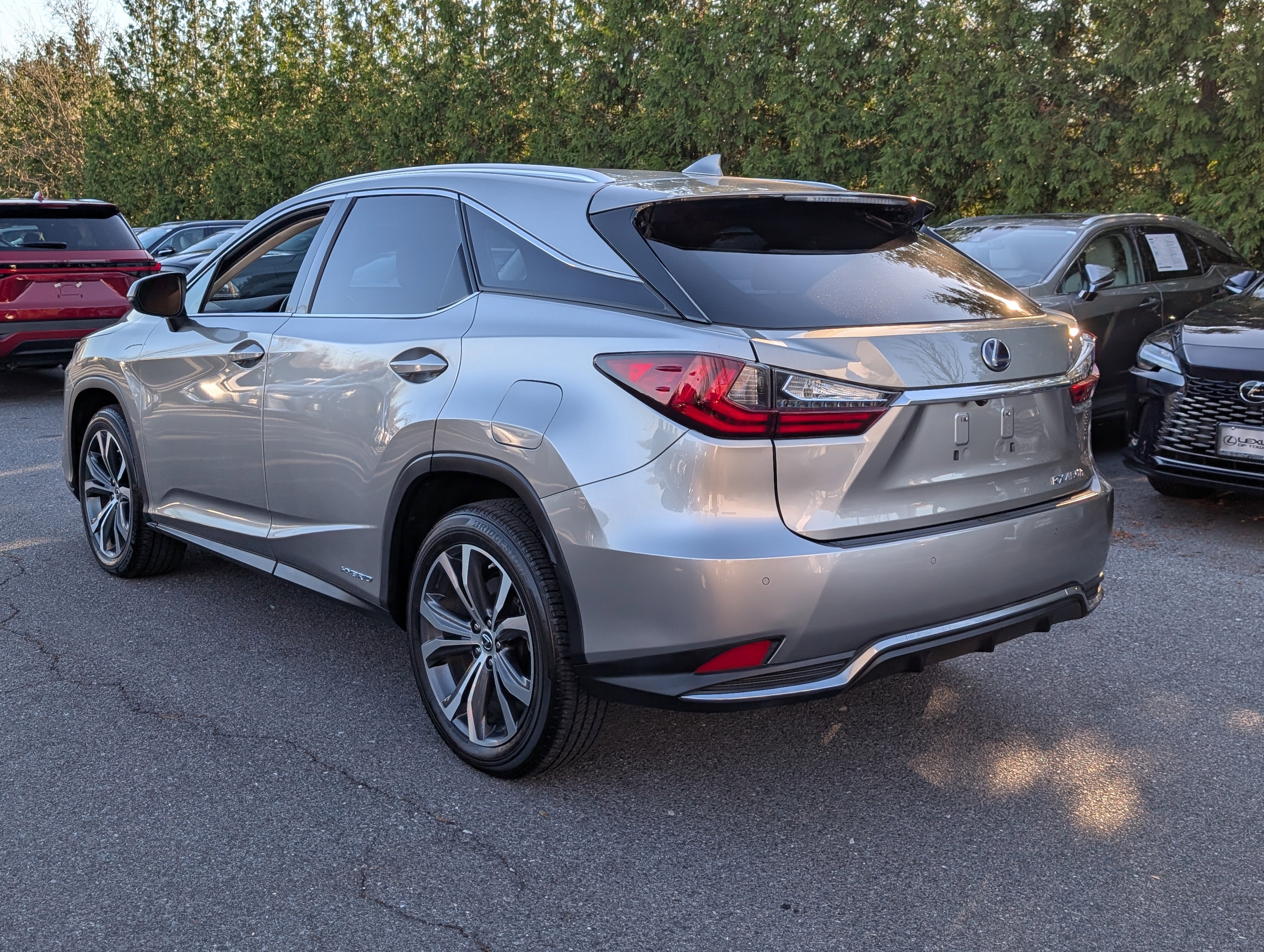 Used 2022 Lexus RX 450h AWD w/ Premium Package image 5