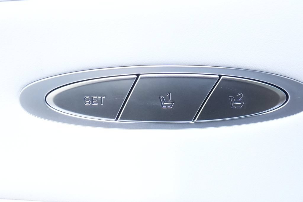 New 2026 Genesis GV70 2.5T Advanced AWD/4WD image 17