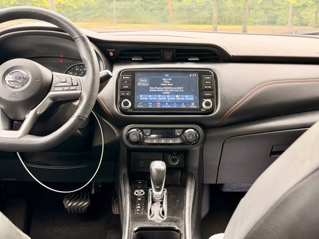 Used 2021 Nissan Kicks SR w/ SR Premium Package FWD image 22