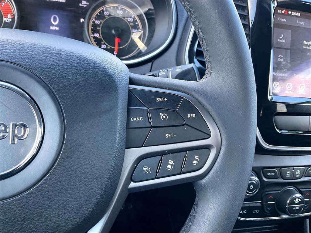 Used 2022 Jeep Cherokee Limited image 23