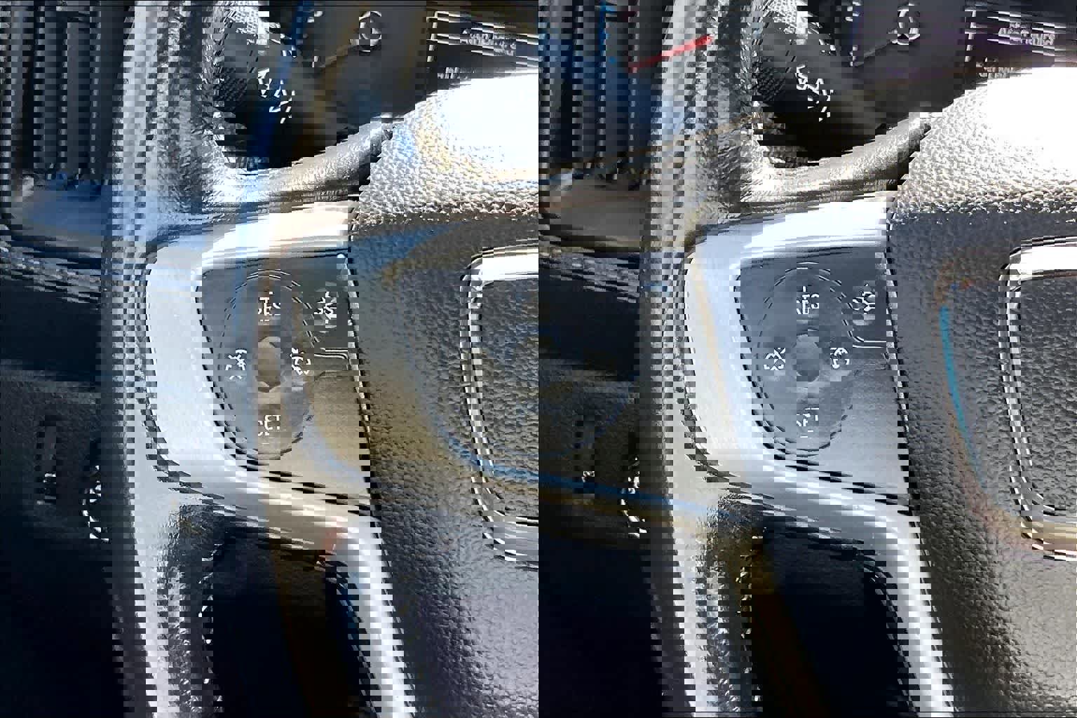 Used 2017 GMC Canyon SLT w/ Driver Alert Package image 25