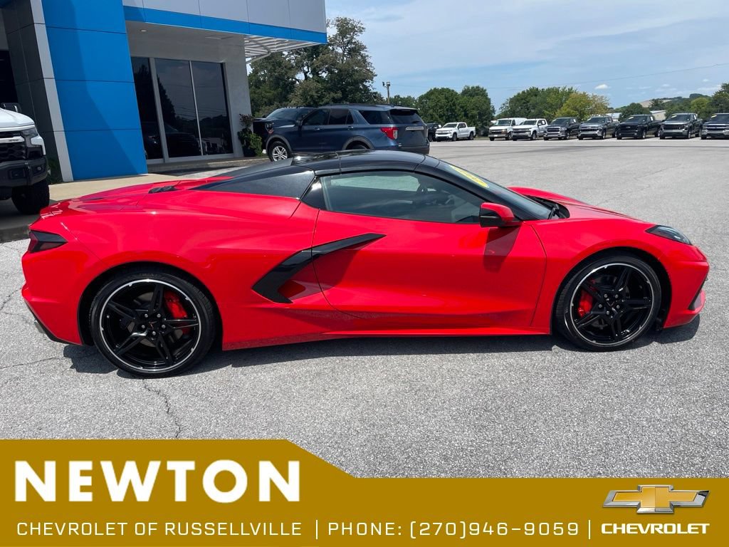 Used 2022 Chevrolet Corvette Stingray Preferred Conv w/ Battery Protection Package RWD image 32