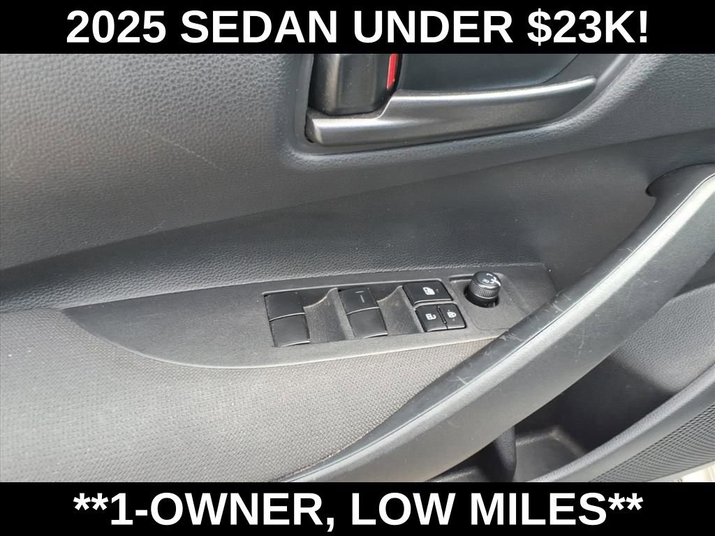 Used 2025 Toyota Corolla LE FWD image 12