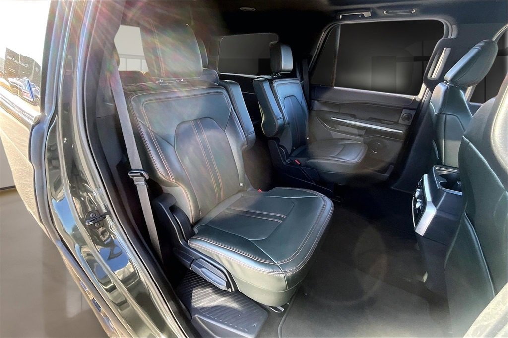 Used 2022 Ford Expedition Timberline image 27