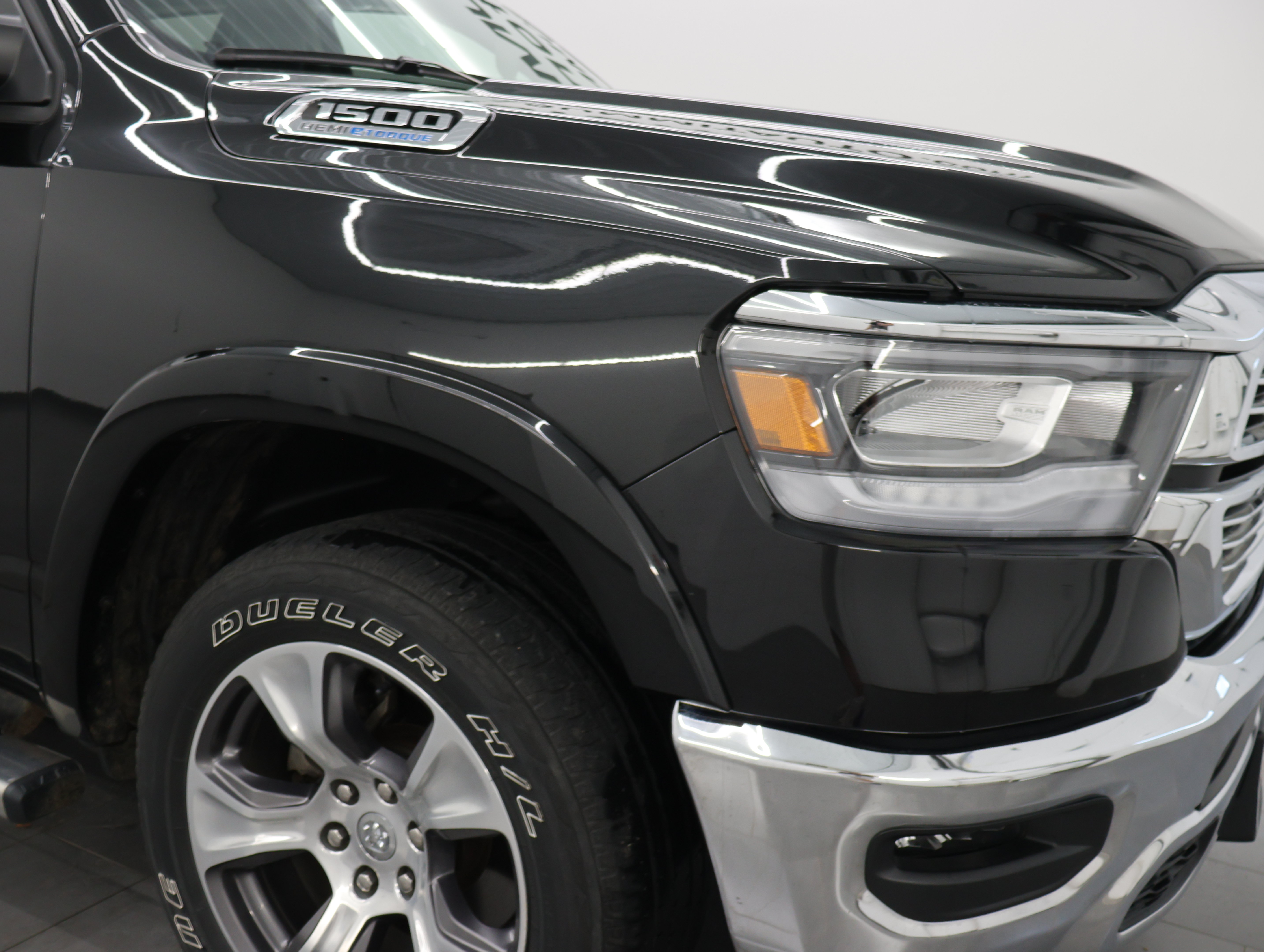 Used 2022 RAM 1500 Laramie AWD/4WD image 24