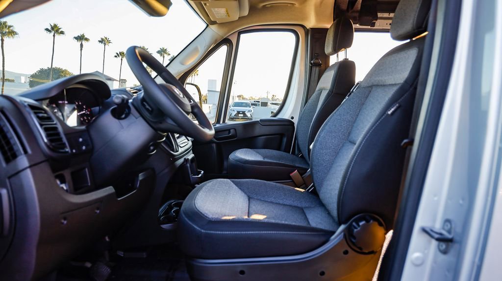New 2026 RAM ProMaster 1500 w/ Convenience Group image 18