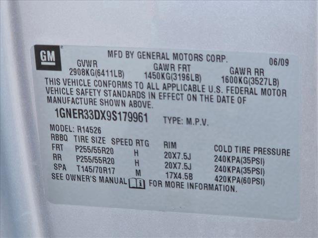 Used 2009 Chevrolet Traverse LTZ FWD image 15