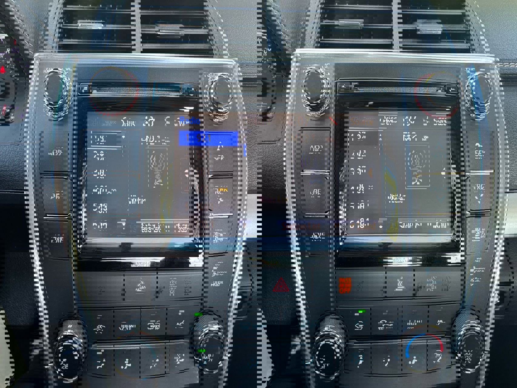 Used 2016 Toyota Camry SE image 25