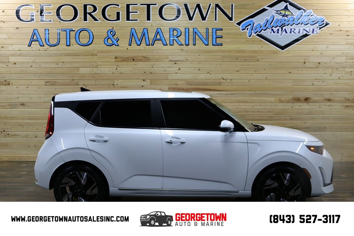 Used 2023 Kia Soul GT-Line image 1