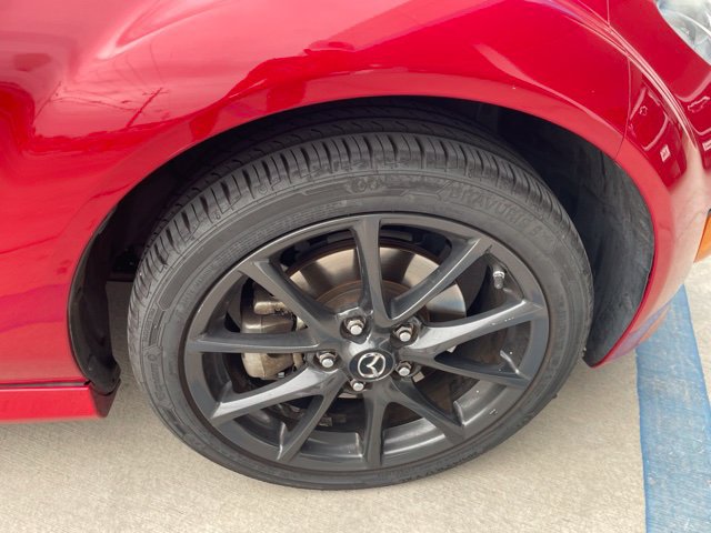 Used 2012 MAZDA MX-5 Miata Special Edition RWD image 12
