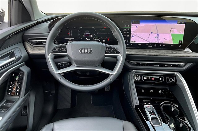 Used 2025 Audi Q5 Premium image 5