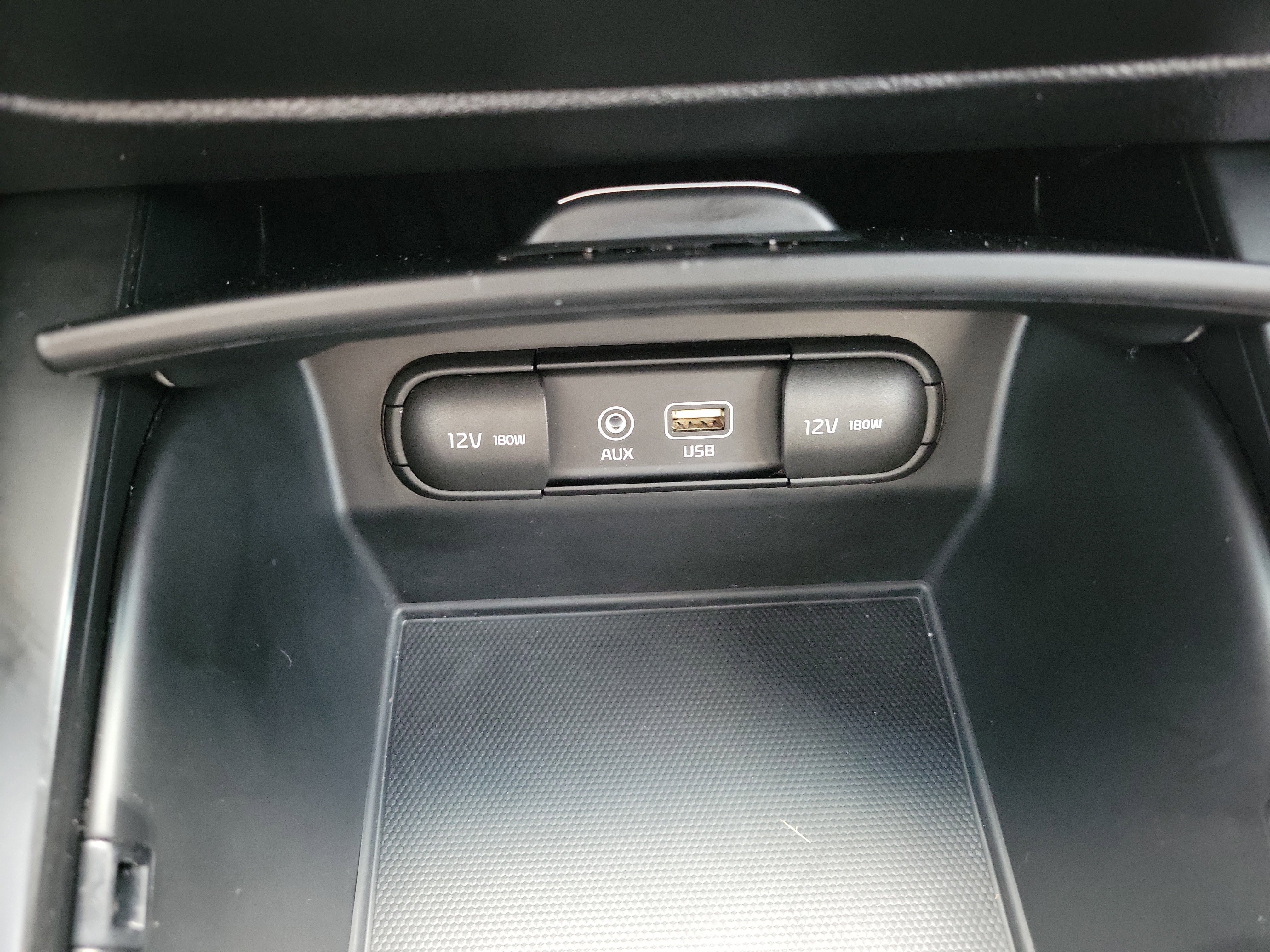 Used 2020 Kia Sorento L image 34