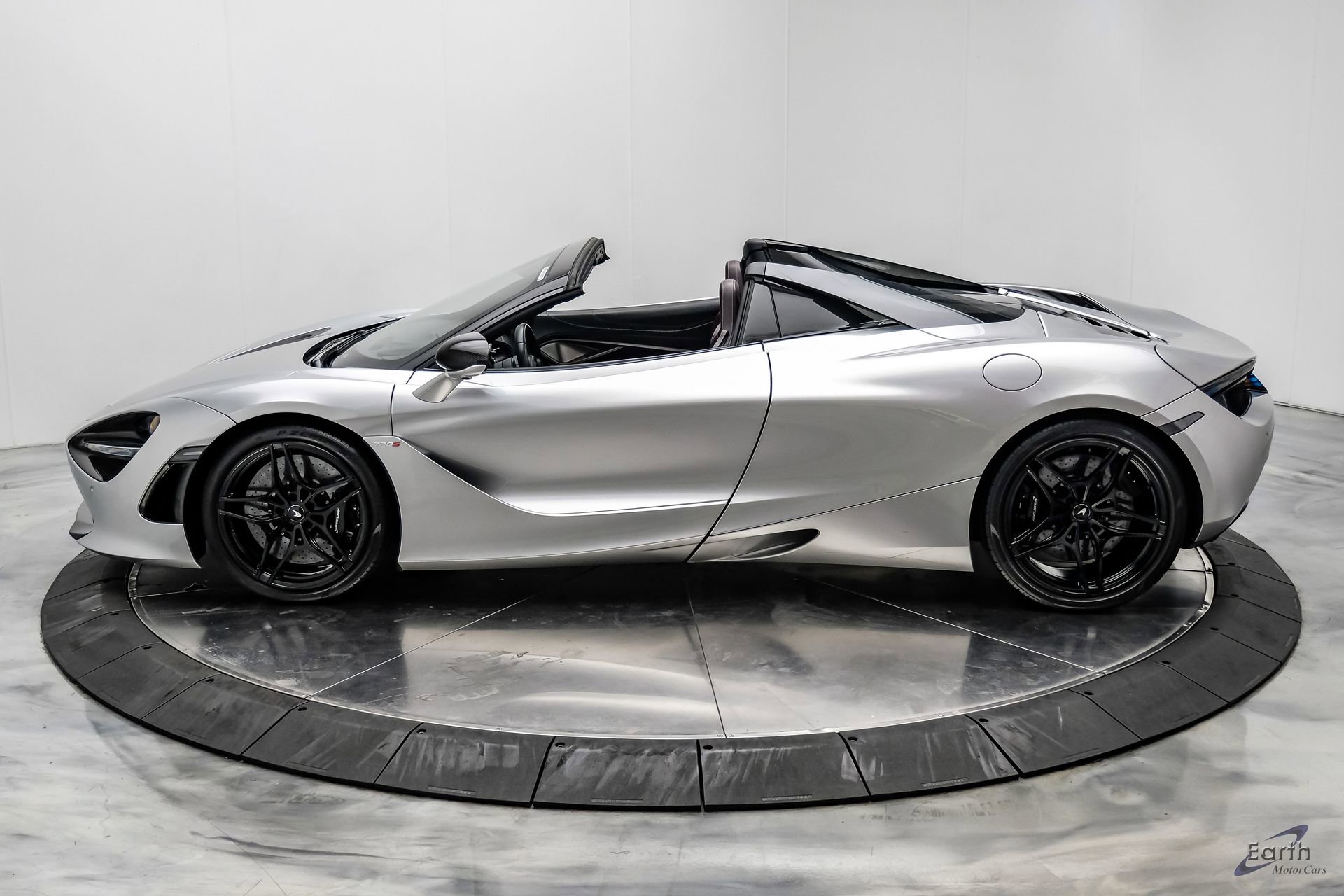 Used 2020 McLaren 720S Luxury image 9